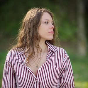Laura - Prof d'anglais - Ayguesvives