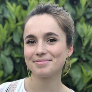 Andréa - Prof de droit civil - Tours