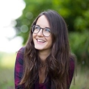 Elisa - Prof d'économie - Poissy