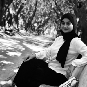 Hind - Prof d'arabe - Gif-sur-Yvette