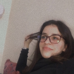Sarah - Prof de maths - Paris
