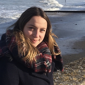 Chloé - Prof d'espagnol - Éterville