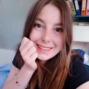 Julie - Prof de maths - La Crau