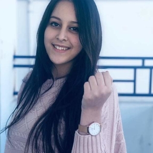 Laeticia - Prof de maths - Paris