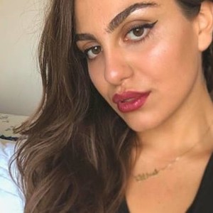 Nesrine - Prof de maths - Palaiseau