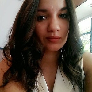 Yasmine - Prof de maths - Sceaux