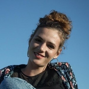 Flora - Prof de maths - Couëron