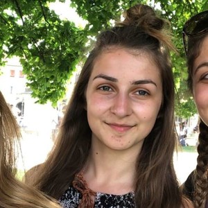 Elisa - Prof d'aide aux devoirs - Amiens