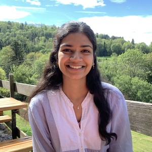 Divya - Prof d'anglais - Bernes-sur-Oise