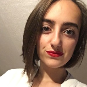 Coralie - Prof de maths - Arnières-sur-Iton