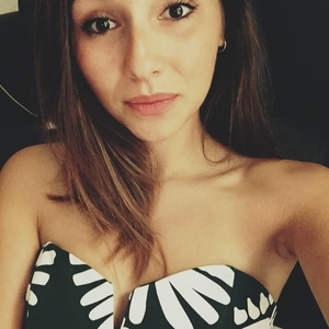Agathe - Prof de chimie - Paris