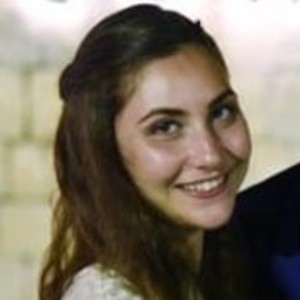 Laura - Prof de maths - Eaubonne