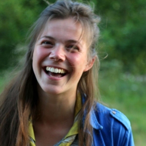 Victoria - Prof de biologie - Bruxelles