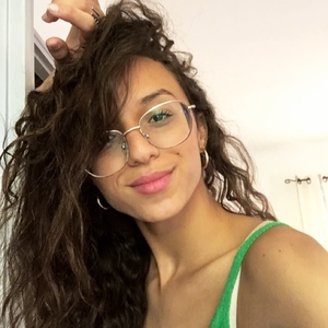 Sirine - Prof d'aide aux devoirs - La Penne-sur-Huveaune