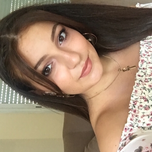 Emma - Prof d'aide aux devoirs - Besançon