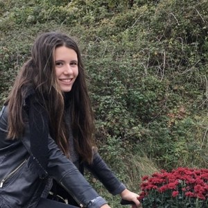 Louise - Prof de soutien scolaire - Cassis