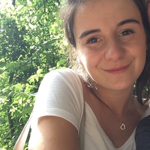 Clémence - Prof d'aide aux devoirs - Oullins