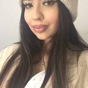 Camélia - Prof de maths - Saint-Denis