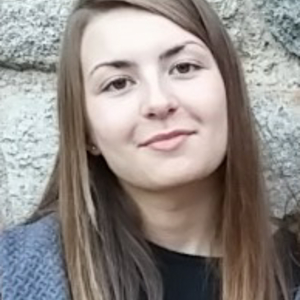 Emma - Prof d'aide aux devoirs - Ploumagoar