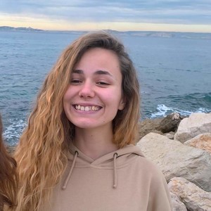Louise - Prof d'aide aux devoirs - Marseille