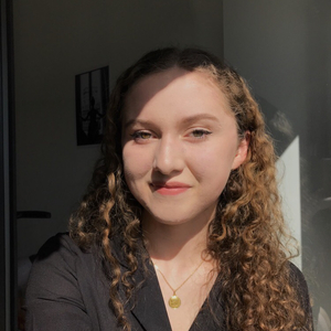 Lise - Prof d'aide aux devoirs - Saint-Étienne-Lardeyrol