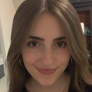 Clara - Prof de maths - Seraing