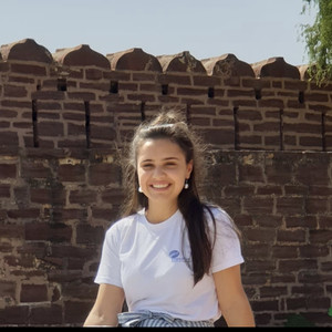 Lauranne - Prof d'aide aux devoirs - Paris