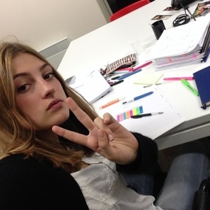 Clara - Prof de maths - Paris