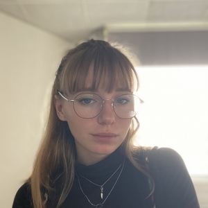 Julie - Prof de maths - Tours