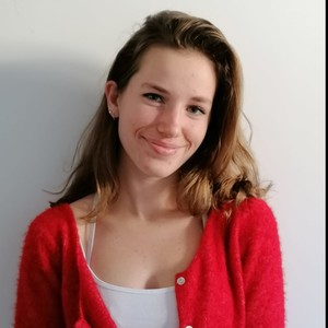 Evie - Prof d'aide aux devoirs - Voisins-le-Bretonneux
