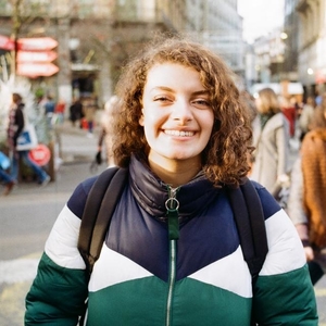 Narimane - Prof de maths - Vanves