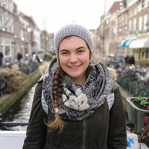 Elsa - Prof de biologie - Ottignies-Louvain-la-Neuve