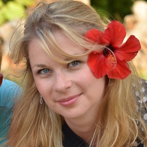 Julie - Prof de physique - chimie - Carvin