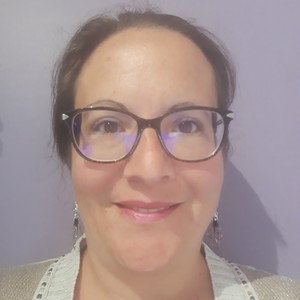 Hélène - Prof d'aide aux devoirs - Hermies