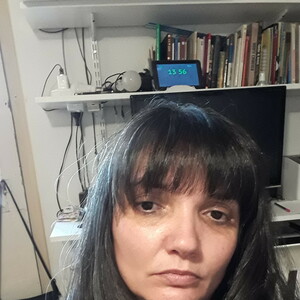 Axelle - Prof de maths - Saint-Gély-du-Fesc