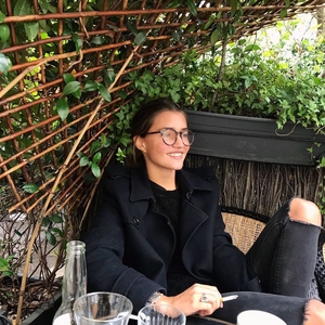 Amélie - Prof de maths - Paris