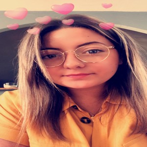 Mélina - Prof de management - Eu