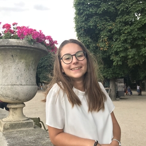 Natacha - Prof de maths - Alès