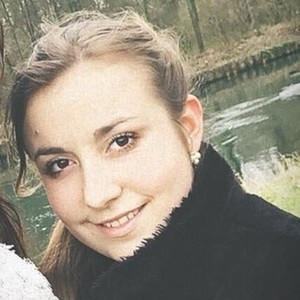 Coline - Prof de solfège - Saint-Laurent-Blangy