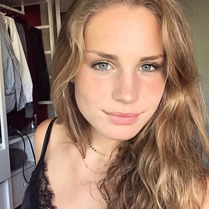 Elise - Prof de maths - La Celle-Saint-Cloud