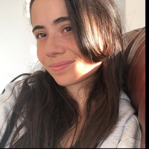 Nour - Prof de français - Estrablin