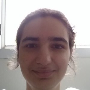 Chloé - Prof de solfège - Paris
