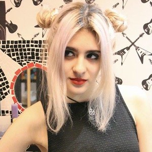 Inès - Prof de solfège - Paris