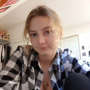 Samantha - Prof d'histoire - Canéjan
