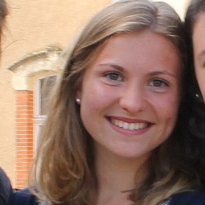 Sarah - Prof d'aide aux devoirs - Tours