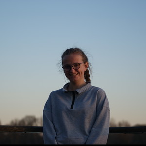 Léna - Prof de compréhension orale - allemand - Olivet