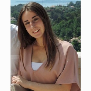 Noémie - Prof de maths - Cannes