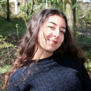 Maha - Prof d'anglais - Saint-Alban-Leysse