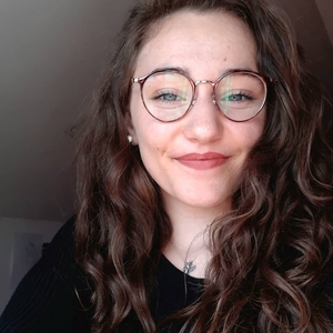Eileen - Prof d'aide aux devoirs - Saintes