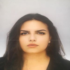 Laura - Prof d'aide aux devoirs - Paris